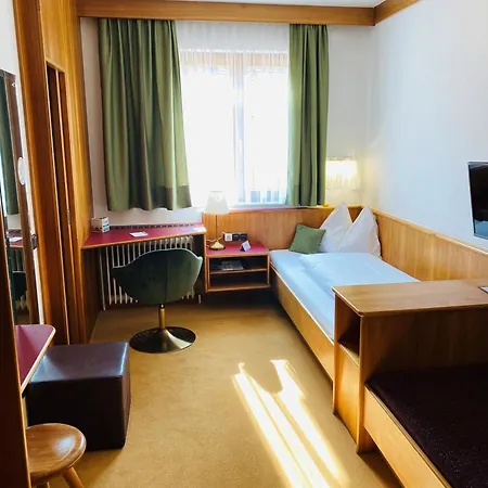 Zillners Einkehr *** Hotel Altheim